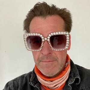 Meet your Posher, Frank